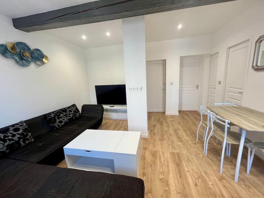 T2 Renove A 15 Min De Lyon Apartamento Pierre-Bénite Exterior foto